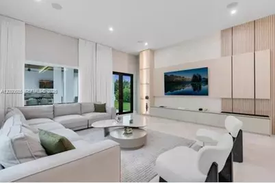 80 NW 129th Ave, Miami, FL 33182 - Photo 4