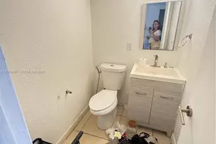 15201 NE 6th Ave, Miami, FL 33162 - Photo 6