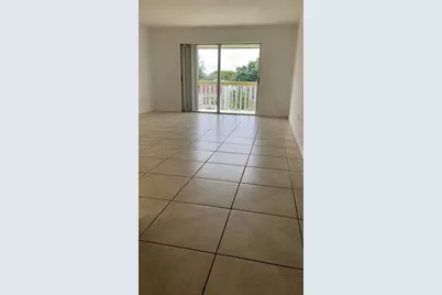 15201 NE 6th Ave #C304, Miami, FL 33162 - Photo 2
