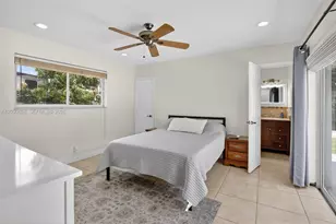 292 SW 52nd Ave, Plantation, FL 33317 - Photo 16