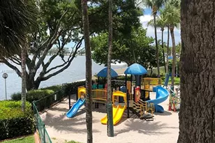 1915 Brickell Ave, Miami, FL 33129 - Photo 20