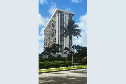 1915 Brickell Ave #CC6, Miami, FL 33129 - Photo 10