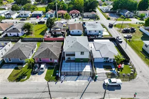 1886 NW 68th St, Miami, FL 33147 - Photo 52