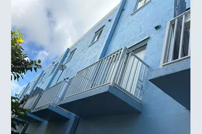 835 SW 2nd St #205, Miami, FL 33130 - Photo 16