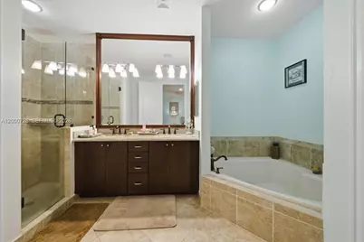 110 E Riverwalk Cir E, Plantation, FL 33325 - Photo 16