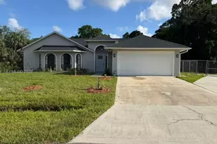 1498 Beche St SE, Palm Bay, FL 32909 - Photo 1