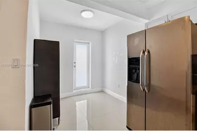 1680 NW 22nd Ct, Miami, FL 33125 - Photo 30