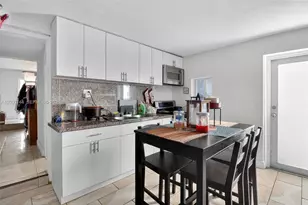 1680 NW 22nd Ct, Miami, FL 33125 - Photo 14