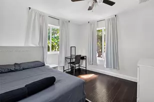 1680 NW 22nd Ct, Miami, FL 33125 - Photo 16