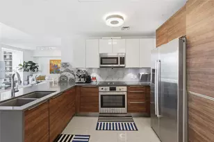601 NE 27th St, Miami, FL 33137 - Photo 16