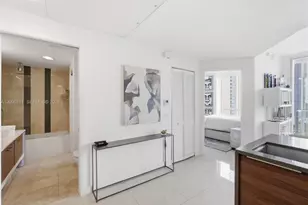 601 NE 27th St, Miami, FL 33137 - Photo 10