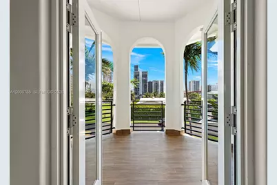 552 Palm Drive, Hallandale Beach, FL 33009 - Photo 44