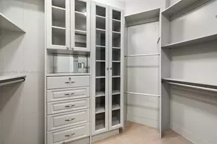 552 Palm Dr, Hallandale Beach, FL 33009 - Photo 40