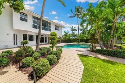 552 Palm Drive, Hallandale Beach, FL 33009 - Photo 58