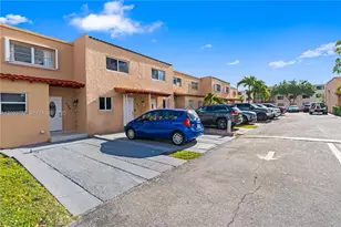 1705 W 57th St, Hialeah, FL 33012 - Photo 22