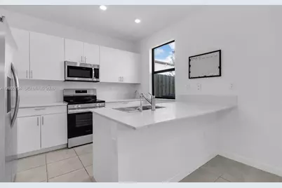 23077 SW 129th Pl, Miami, FL 33170 - Photo 12