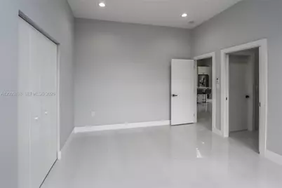 5126 SW 57th Ave, Miami, FL 33155 - Photo 16