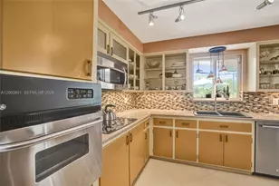 417 NE 29th St, Wilton Manors, FL 33334 - Photo 40