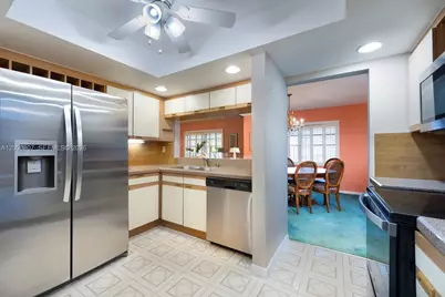 12530 SW 94th Ln, Miami, FL 33186 - Photo 10