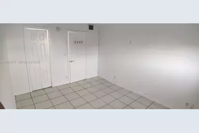 4550 NW 9th St #706E, Miami, FL 33126 - Photo 14