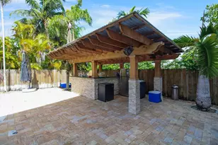 3736 SW 107th Ct, Miami, FL 33165 - Photo 10