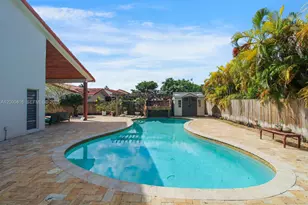 3736 SW 107th Ct, Miami, FL 33165 - Photo 6