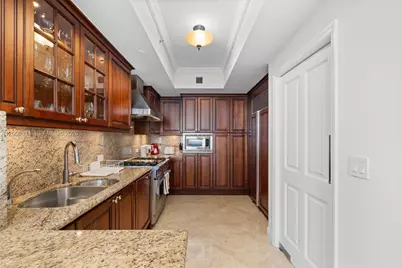 17875 Collins Ave #3205, Sunny Isles Beach, FL 33160 - Photo 10