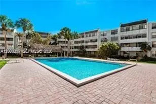 10850 N Kendall Dr, Miami, FL 33176 - Photo 24