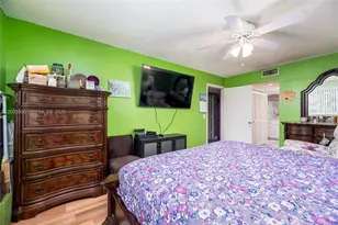 7535 Trent Dr, Tamarac, FL 33321 - Photo 16