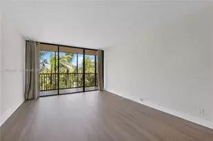 20335 W Country Club Dr, Aventura, FL 33180 - Photo 18