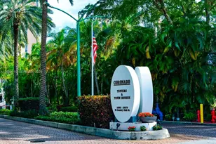20335 W Country Club Dr, Aventura, FL 33180 - Photo 6