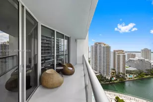 475 Brickell Ave, Miami, FL 33131 - Photo 2