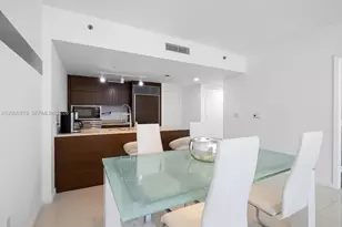475 Brickell Ave, Miami, FL 33131 - Photo 8