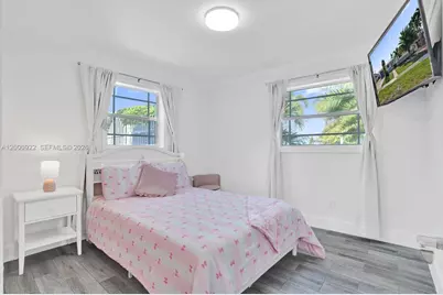 17501 NW 85th Ave, Hialeah, FL 33015 - Photo 20