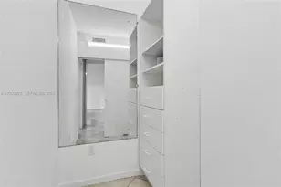 500 Bayview Dr, Sunny Isles Beach, FL 33160 - Photo 32