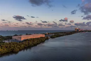 500 Bayview Dr, Sunny Isles Beach, FL 33160 - Photo 8