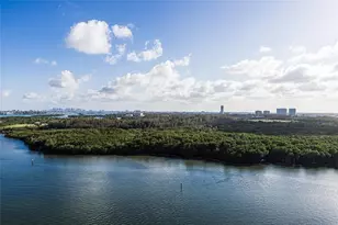 500 Bayview Dr, Sunny Isles Beach, FL 33160 - Photo 26