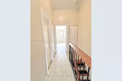 5575 W 26th Court #203, Hialeah, FL 33016 - Photo 36
