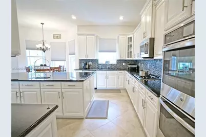 8630 Lakeside Bnd, Parkland, FL 33076 - Photo 12
