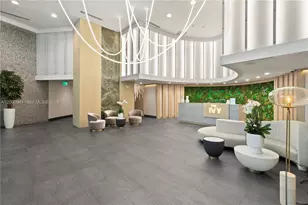 90 SW 3rd St, Miami, FL 33130 - Photo 2