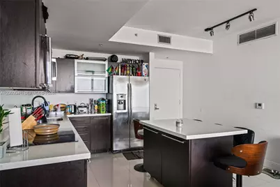 90 SW 3rd St #2908, Miami, FL 33130 - Photo 8