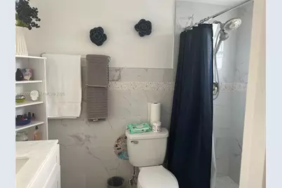 11 NE 204th St #1, Miami Gardens, FL 33179 - Photo 4