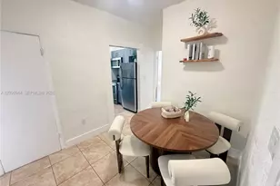 301 SW 10th Ave, Miami, FL 33130 - Photo 2