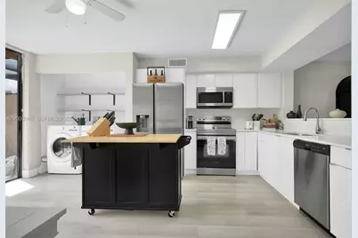 1505 NW 113th Ave, Pembroke Pines, FL 33026 - Photo 8