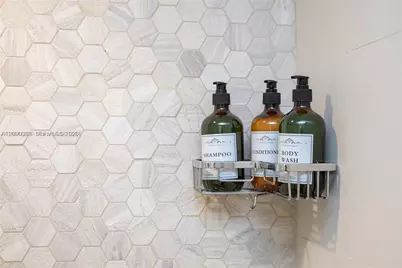 5161 Collins Ave #1006, Miami Beach, FL 33140 - Photo 32