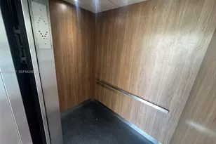 10317 NW 9th St Cir, Miami, FL 33172 - Photo 28