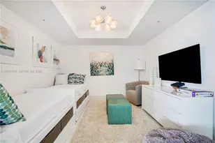 17111 Biscayne Blvd, North Miami Beach, FL 33160 - Photo 10