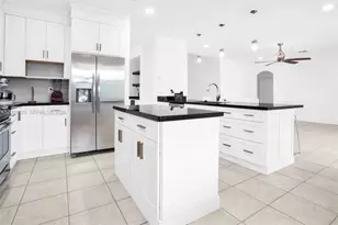 4467 Fox Glove Ln, Weston, FL 33331 - Photo 22