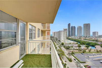 251 174th #1607, Sunny Isles Beach, FL 33160 - Photo 24