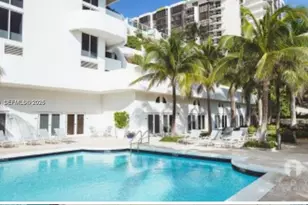 6365 Collins Ave, Miami Beach, FL 33141 - Photo 22